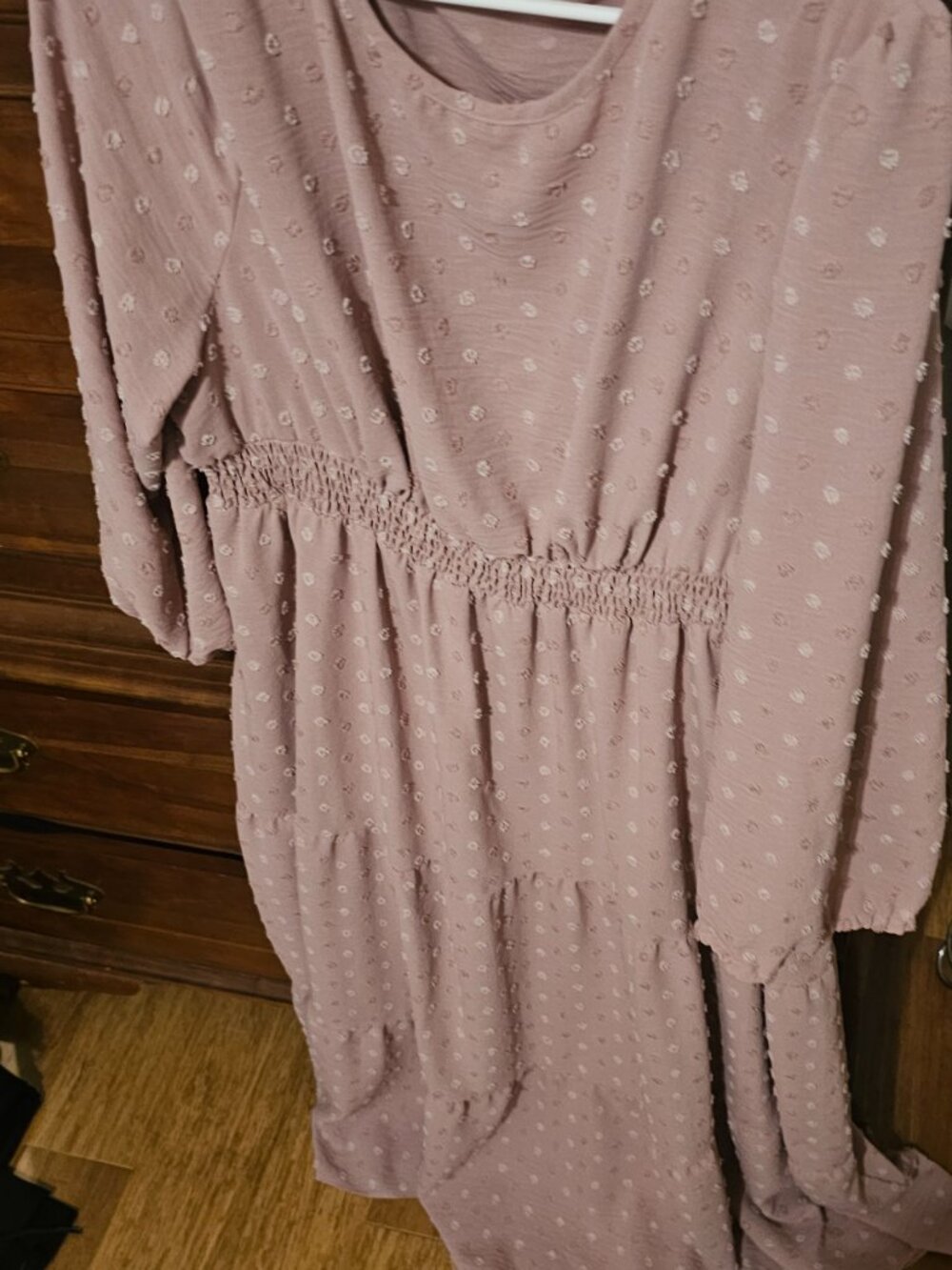 Plus Size - Picture 13 of 14